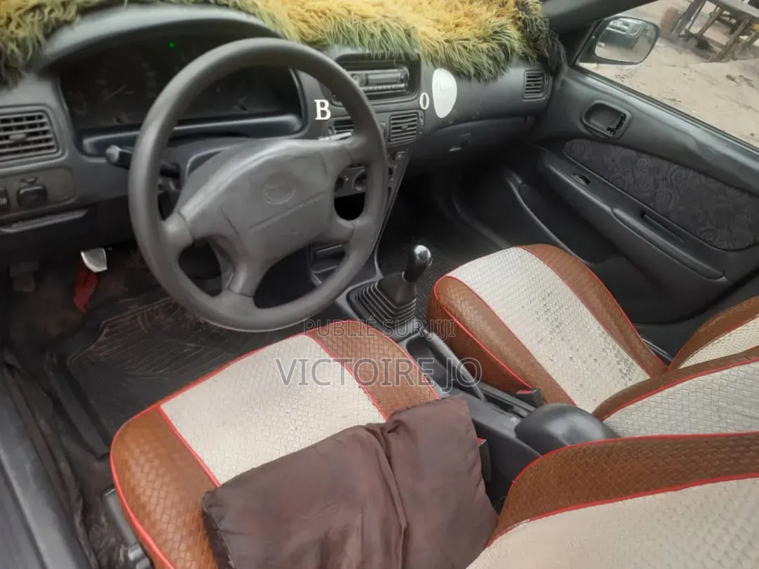 Toyota Corolla 2014 Vert