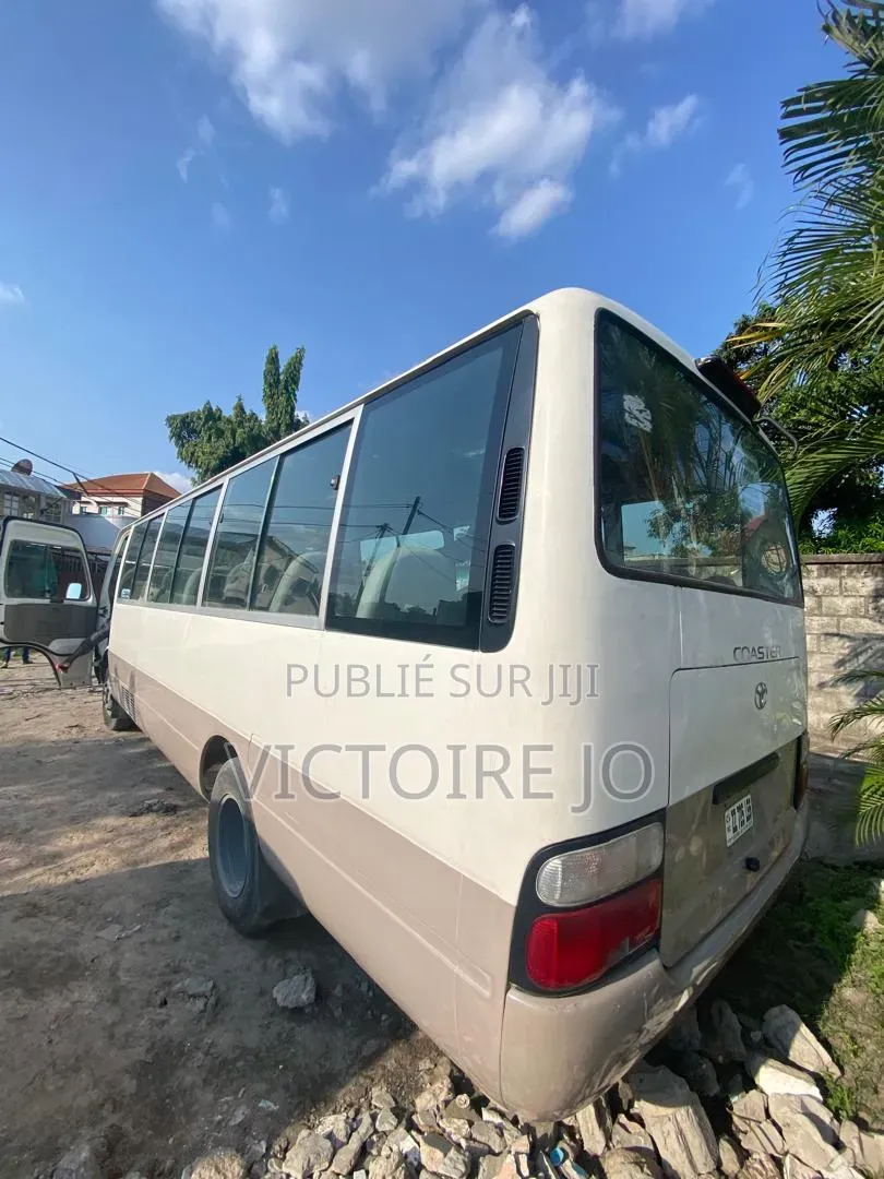 Toyota Sous-verre 2018 Blanc