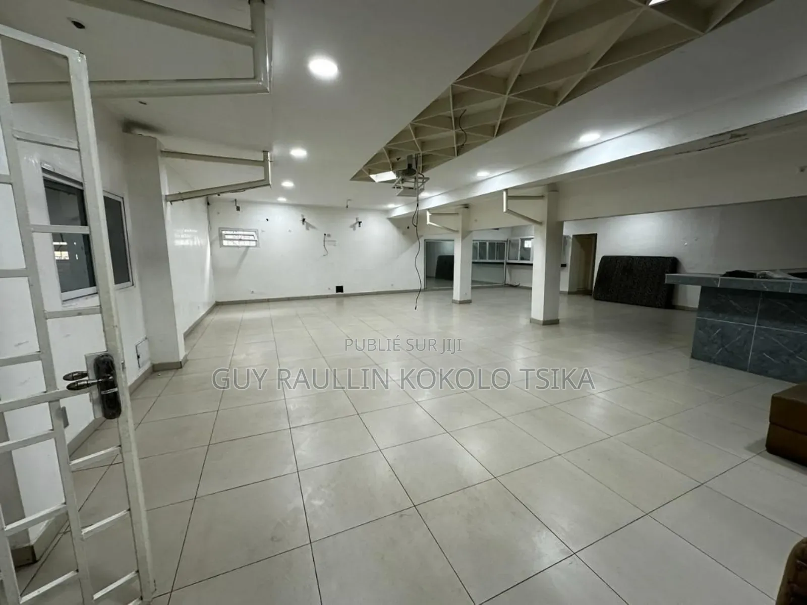 Parcelle À Vendre À Pointe Noire