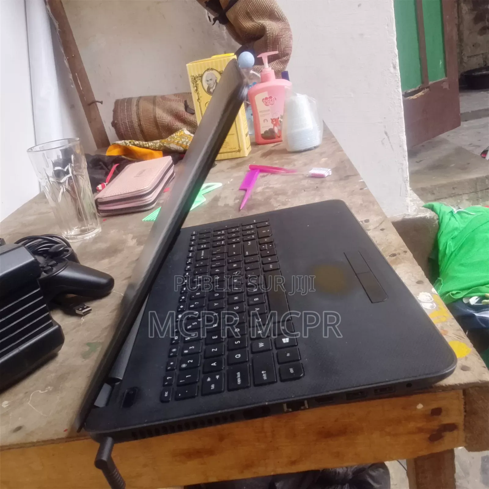 Ordinateur portable HP 250 G5 8GB Intel Core i5 HDD+SSD 500GB