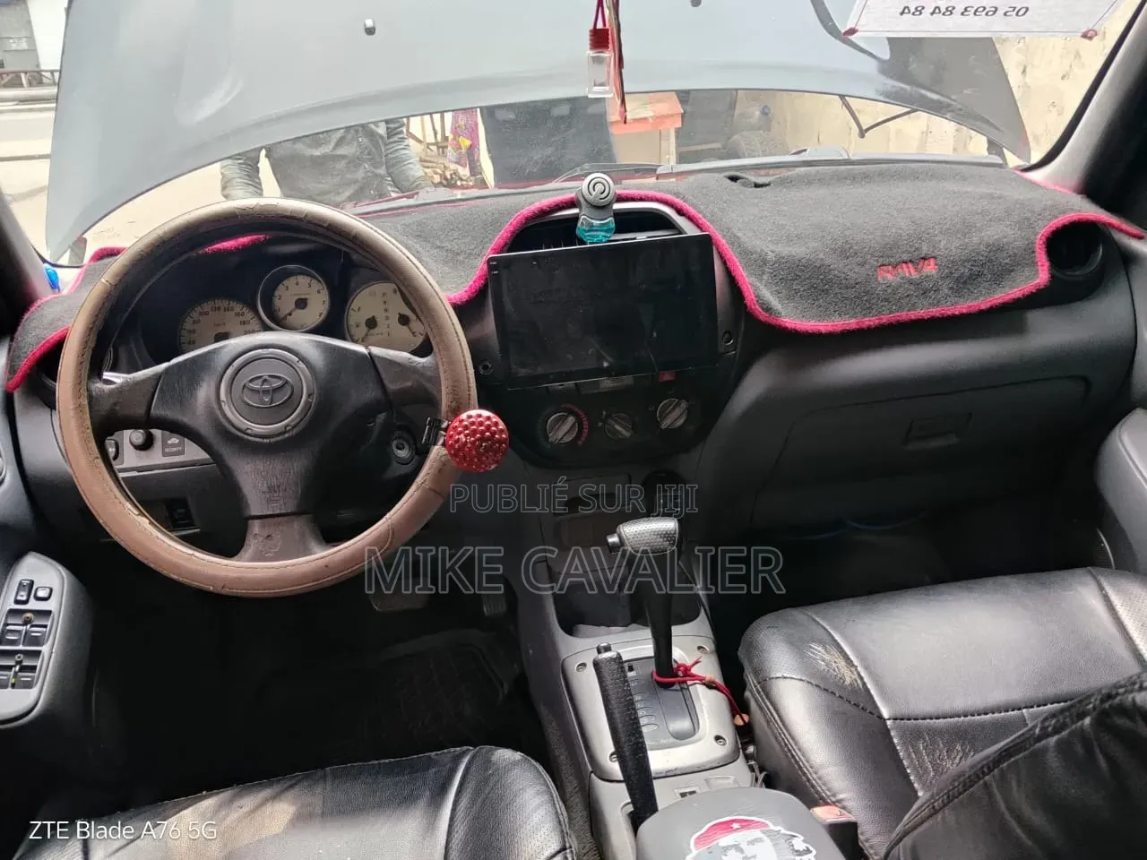 Toyota RAV4 Automatic 2000 Noir