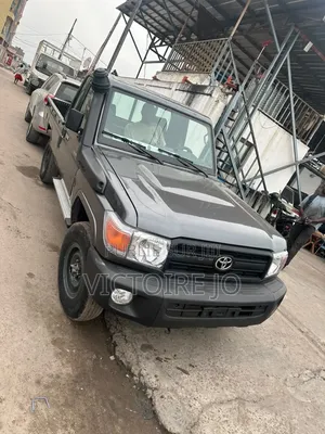 Toyota Land Cruiser 2019 Noir