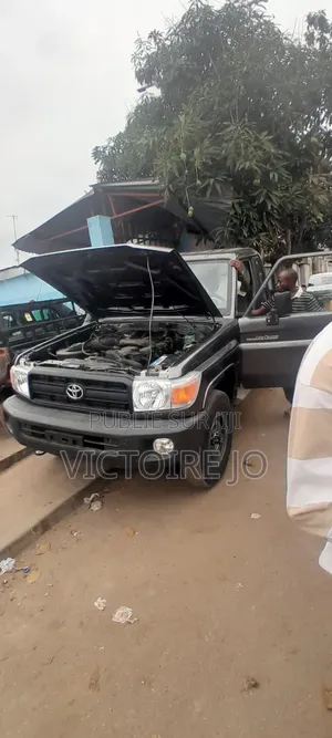 Toyota Land Cruiser 2019 Noir