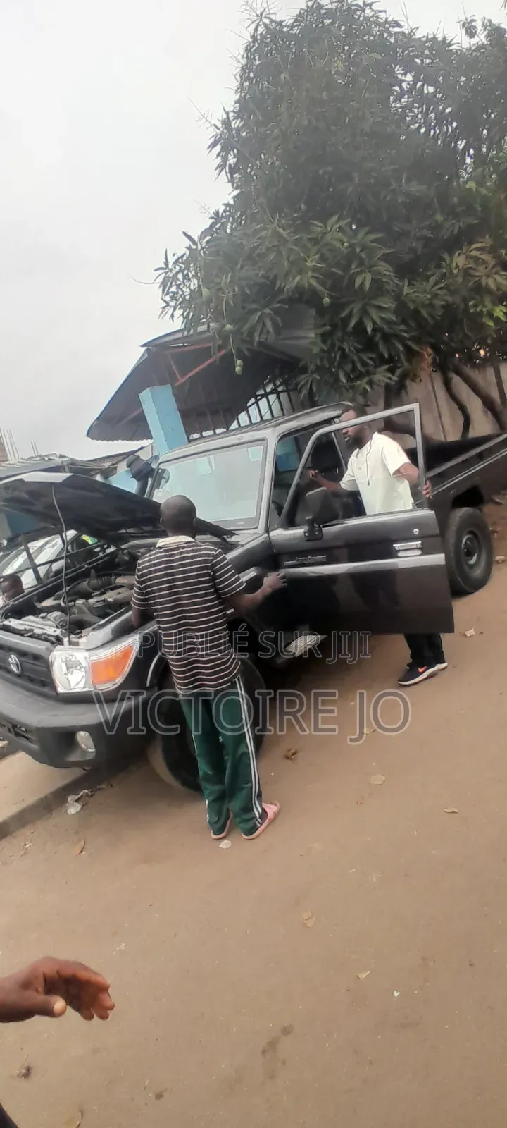 Toyota Land Cruiser 2019 Noir