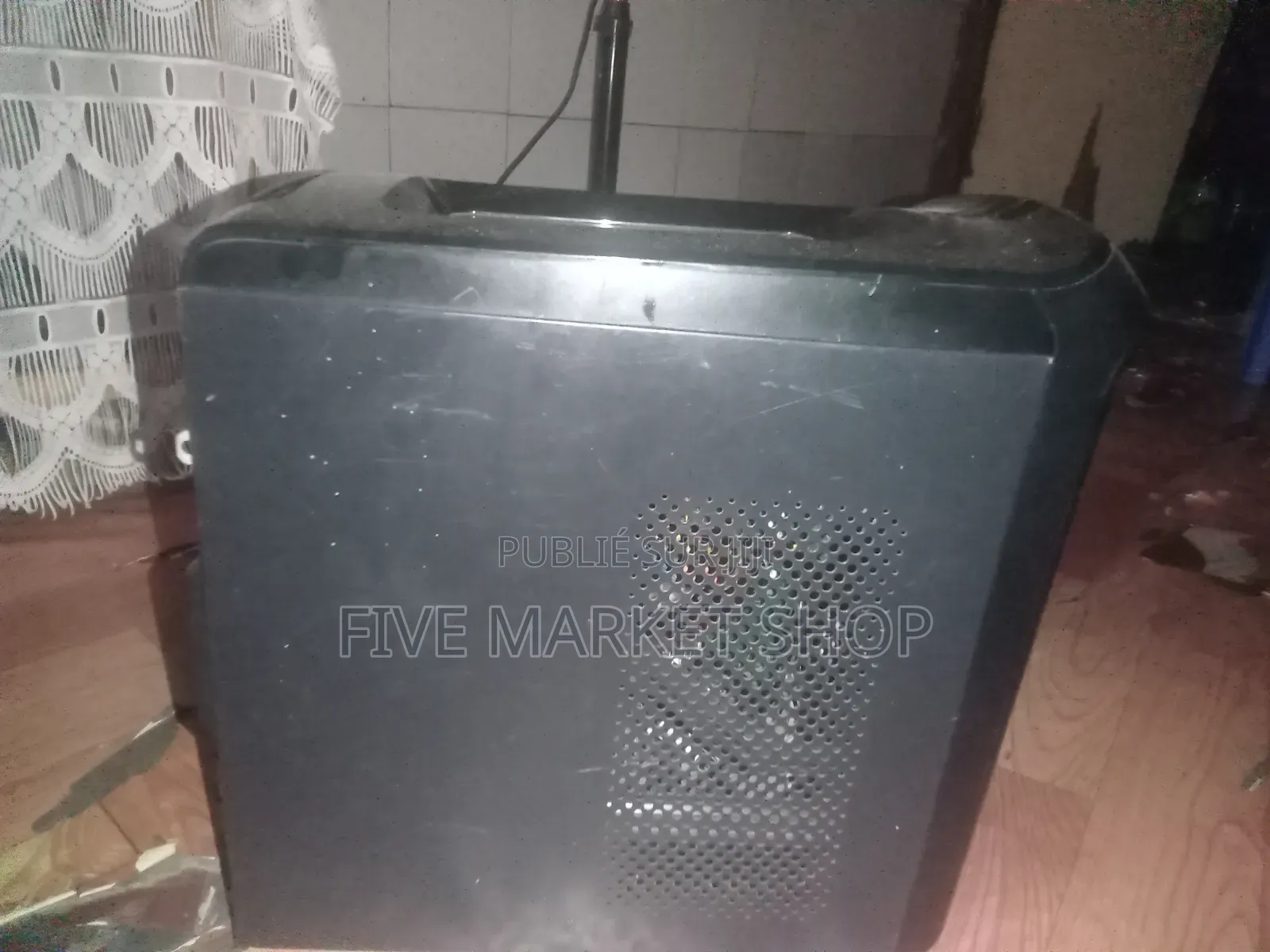 Nouveau Ordinateur de bureau Autre Autre 4GB Intel Pentium HDD 1T