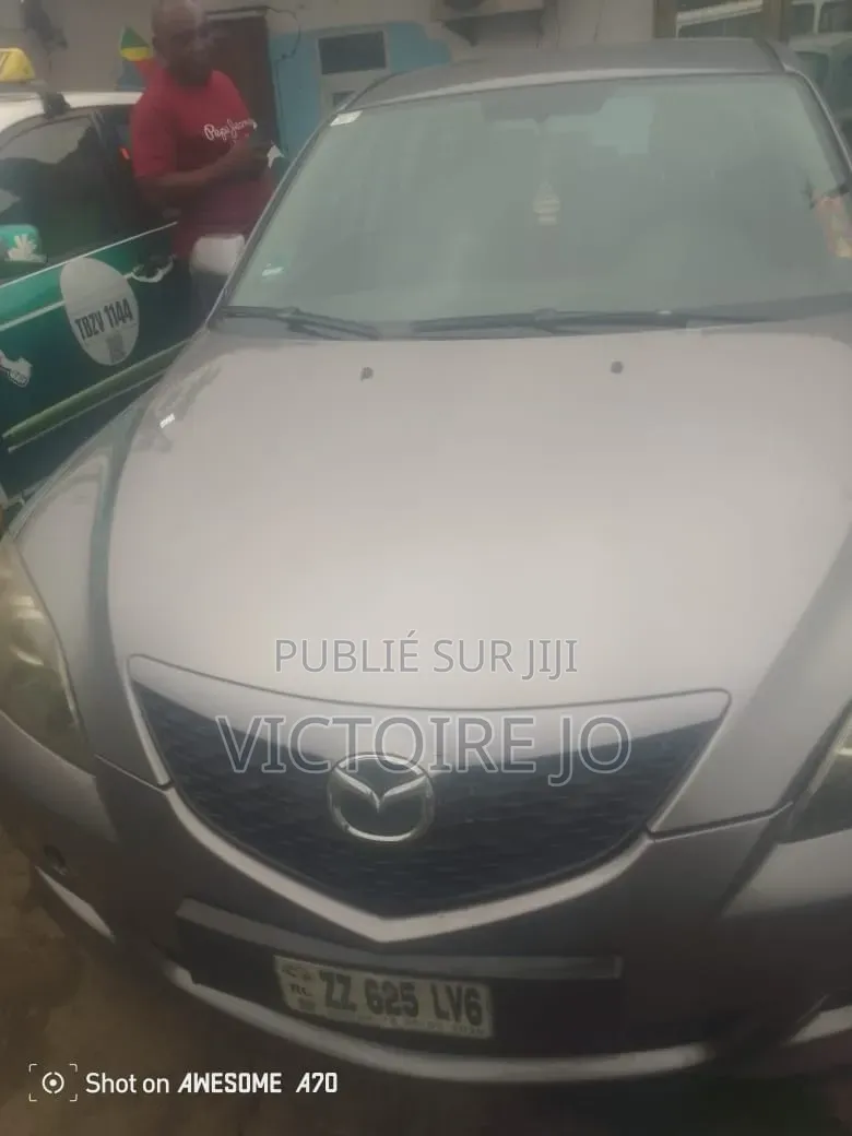 Mazda 3 2020 Gris