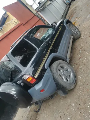 Toyota RAV4 Cabriolet 1998 Noir