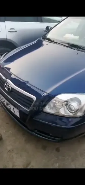 Toyota Avensis 2.0 Advanced Automatic 2012 Bleu