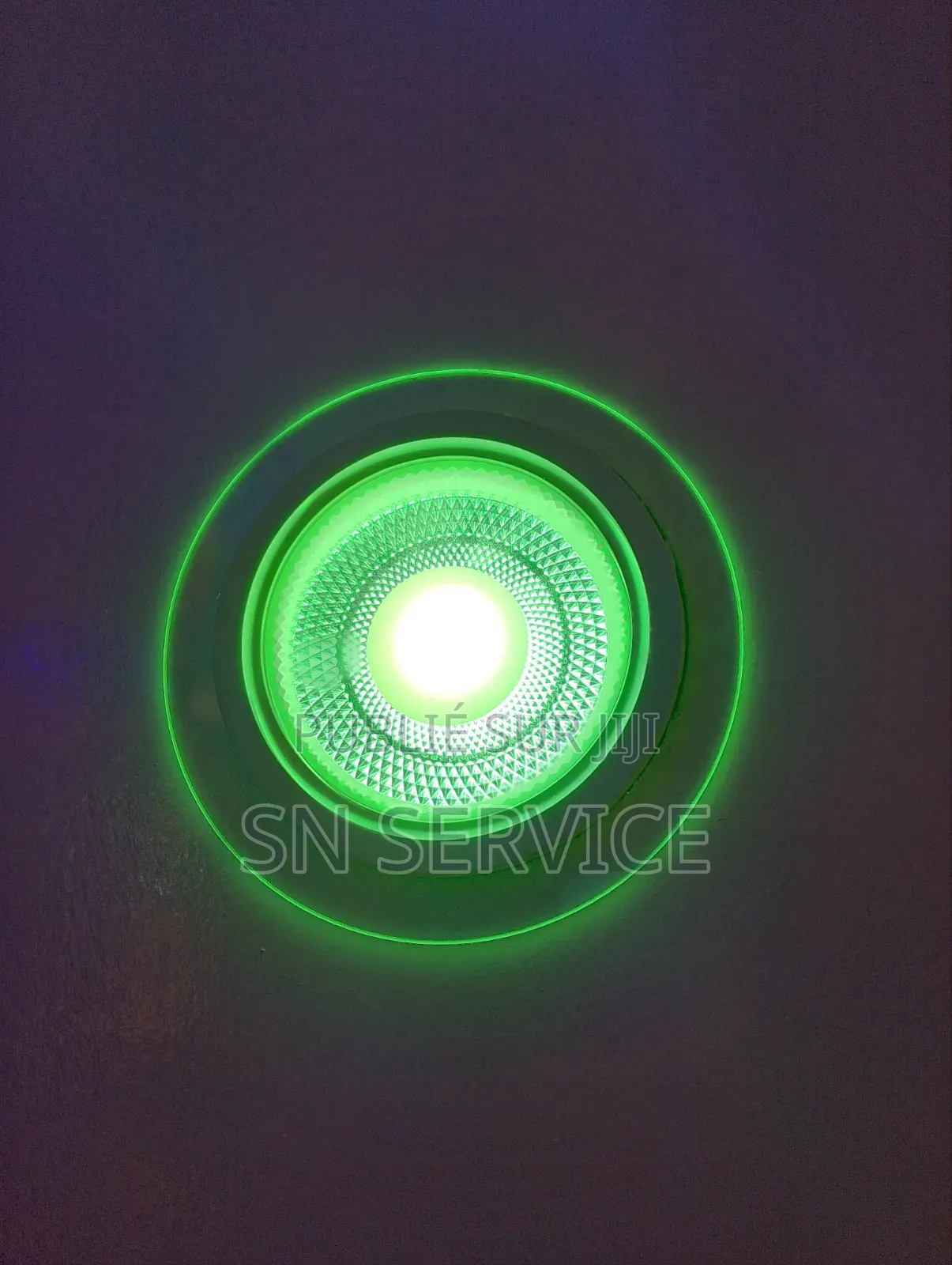 Spot Led 6w Mult Couleur (3 Lumières en 1 )