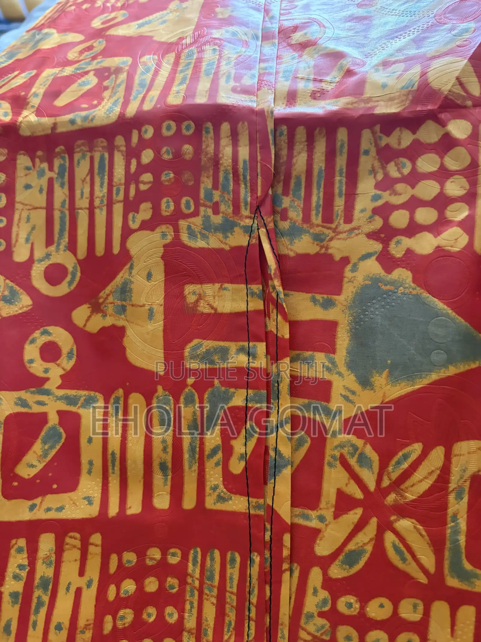 Sublime Robe Boubou Béninoise – Broderie Perlée & Élégance