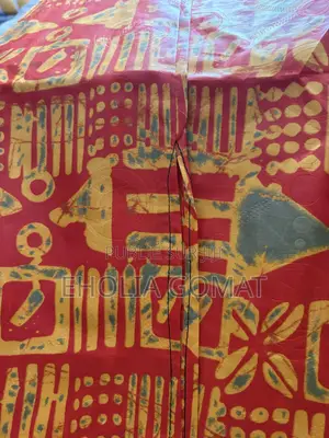 Sublime Robe Boubou Béninoise – Broderie Perlée & Élégance