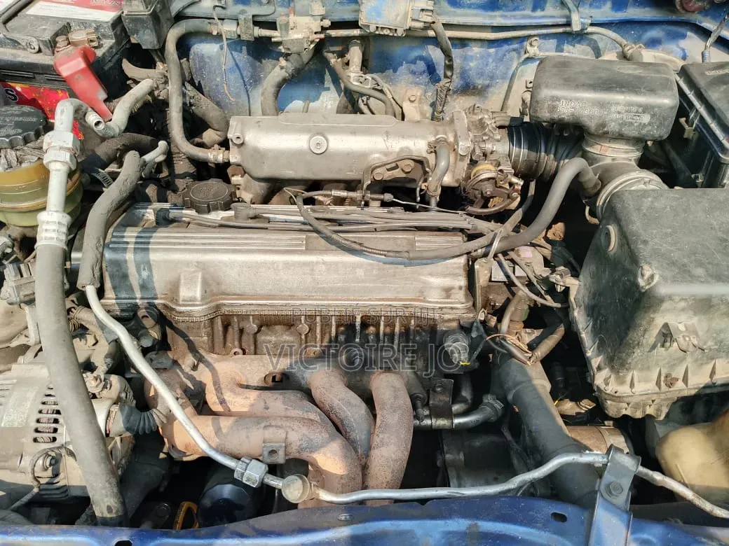 Toyota RAV4 Cabriolet 1998 Bleu