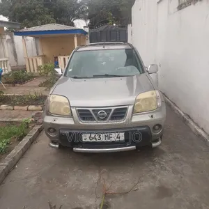 Nissan X-Trail 2017 Gris