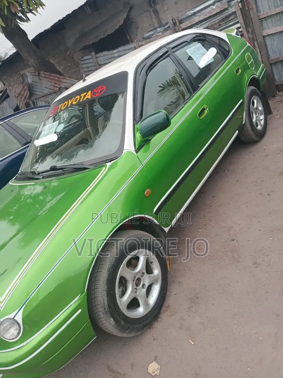 Toyota Corolla 2017 Vert