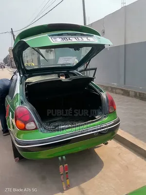 Toyota Corolla 2017 Vert
