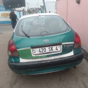 Toyota Corolla 2016 Vert