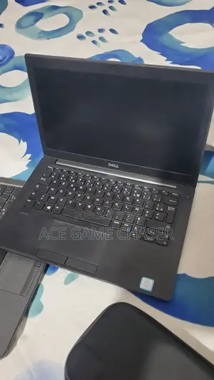 Ordinateur portable Dell Latitude 7280 8GB Intel Core i5 SSD 256GB