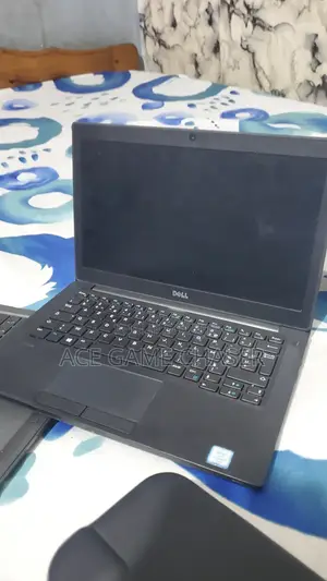 Ordinateur portable Dell Latitude 7280 8GB Intel Core i5 SSD 256GB