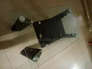 Table À Manger 4 Places Sans Chaisese