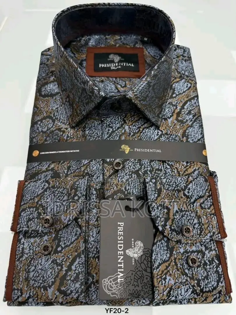 Chemise Presidential
