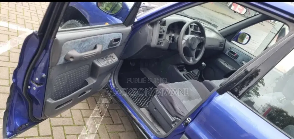 Toyota RAV4 Cabriolet 1998 Bleu