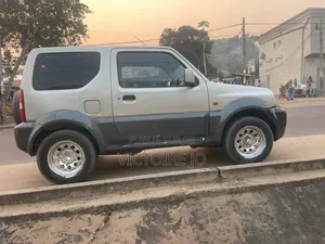 Suzuki Jimny 2015 Gris