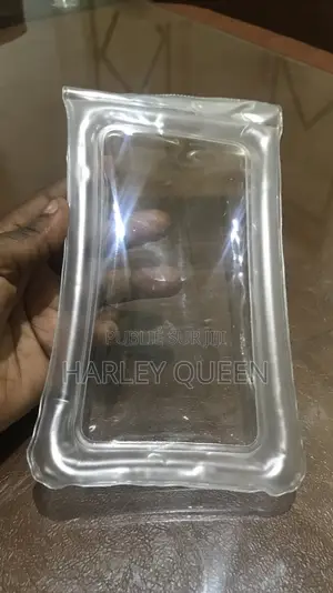 Protège Le Téléphone Dans La Piscine Ou Contre La Pluie
