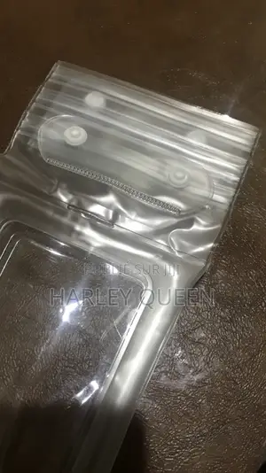 Protège Le Téléphone Dans La Piscine Ou Contre La Pluie