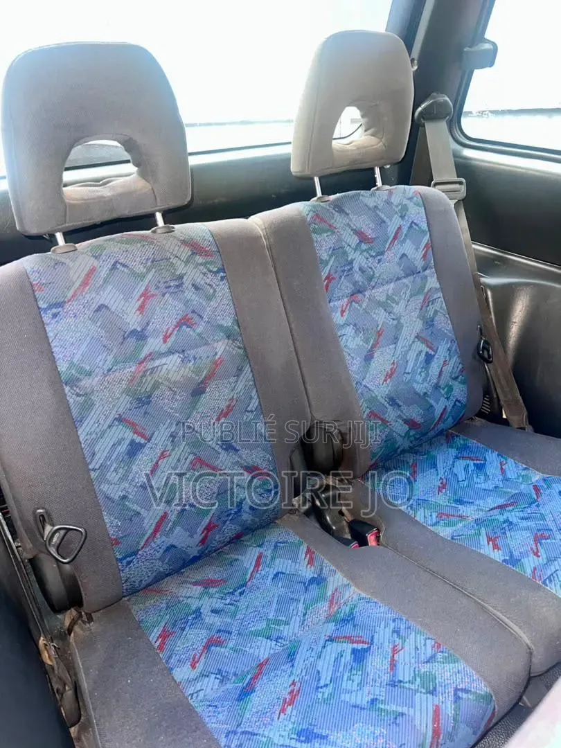 Toyota RAV4 2016 Rouge