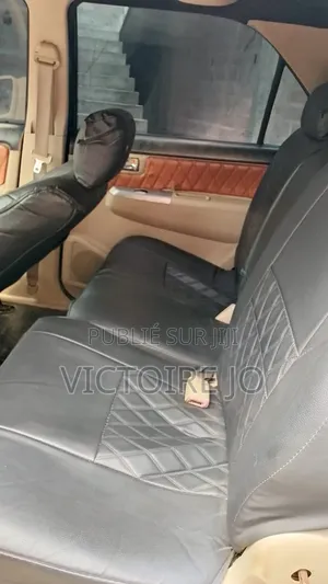 Toyota Fortuner 2014 Gris