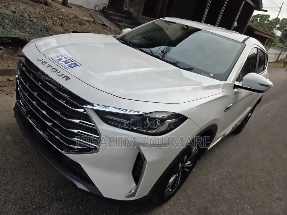 Jetour X70 Plus 2024 Blanc