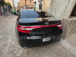 Hyundai Grandeur 2014 Noir