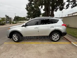 Toyota RAV4 2017 Gris