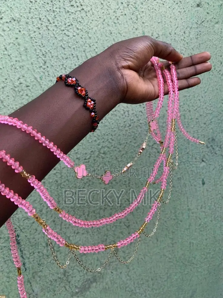 1000 Baya Et Bracelet ( Dépend Du Modèle)