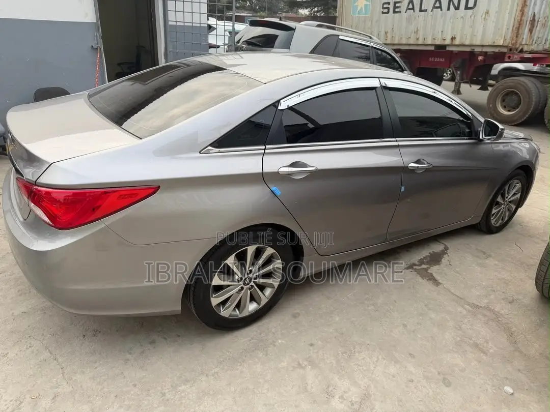 Hyundai Grandeur 2013 Gris