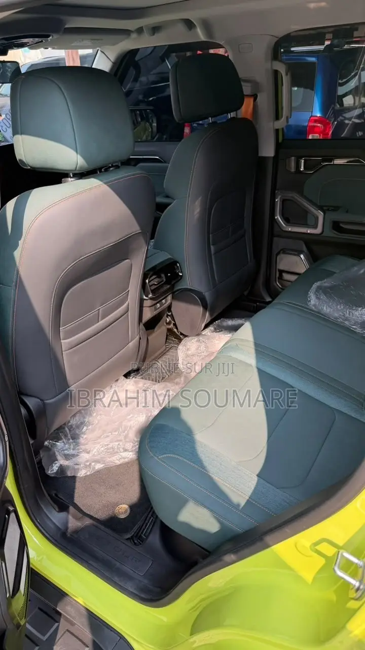 Jetour T2 2024 Jaune