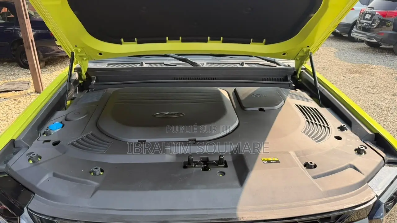 Jetour T2 2024 Jaune