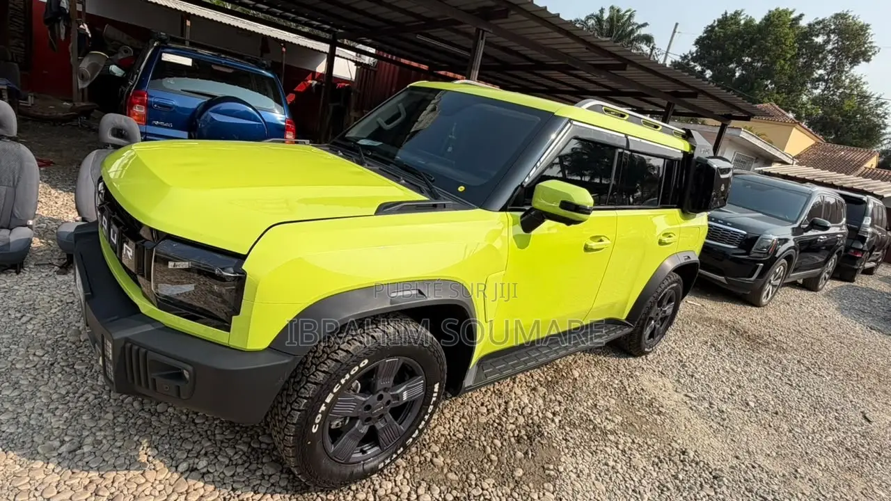 Jetour T2 2024 Jaune