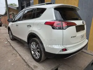 Toyota RAV4 2017 Blanc