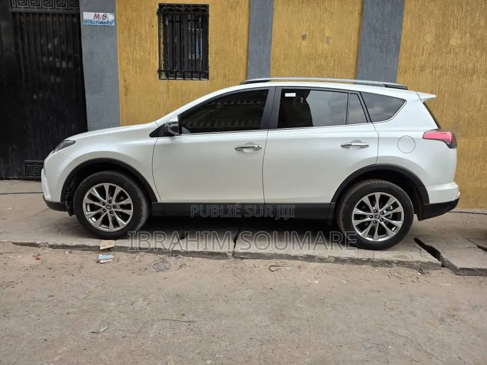 Toyota RAV4 2017 Blanc