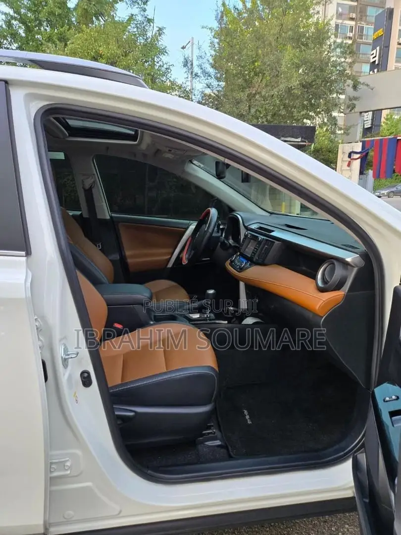 Toyota RAV4 2017 Blanc