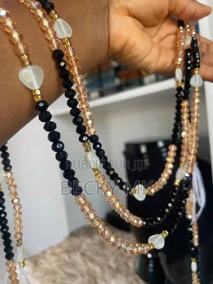 1000 Baya Et Bracelet ( Dépend Du Modèle)