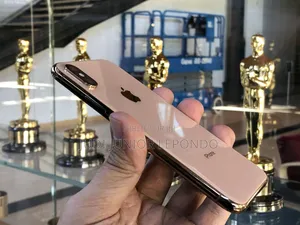 Nouveau Apple iPhone XS 64 GB Blanc