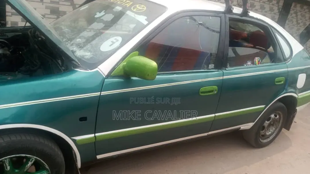 Toyota Corolla 2002 Vert