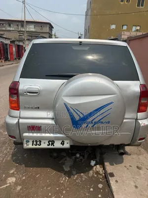 Toyota RAV4 Automatic 2003 Gris