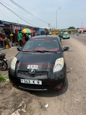 Toyota Yaris 2017 Noir