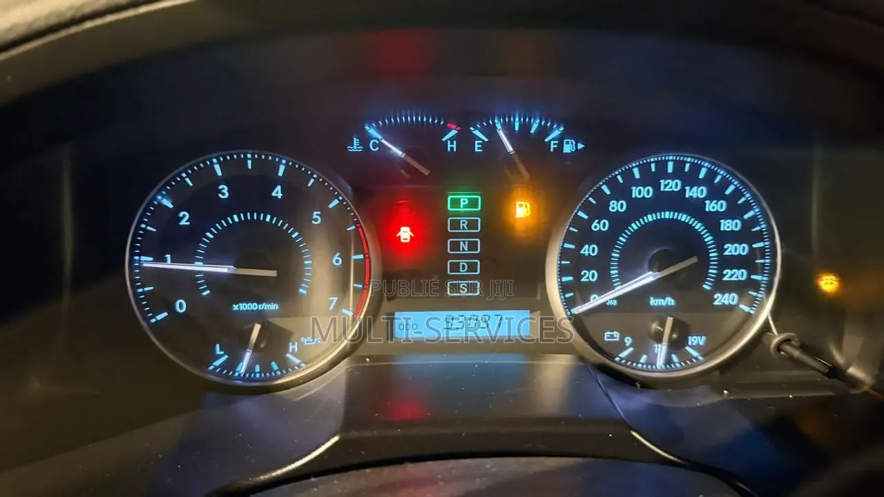 Toyota Land Cruiser 2015 Noir Mat