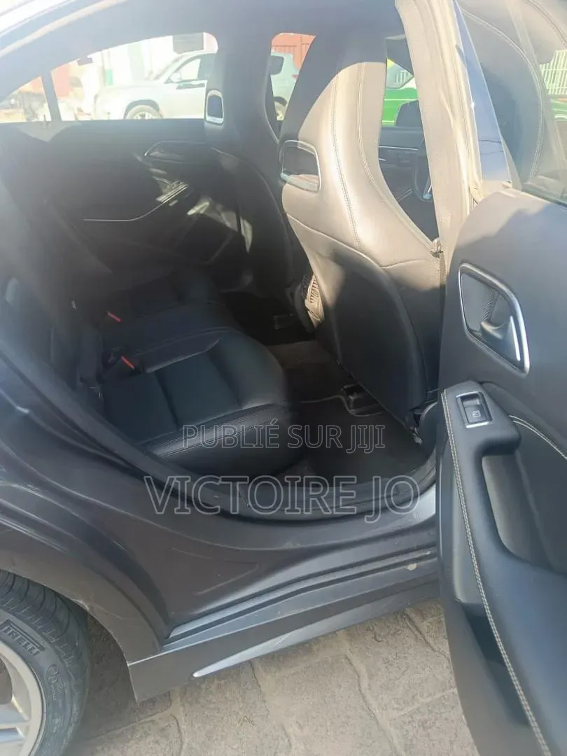 Mercedes-Benz C250 2019 Noir