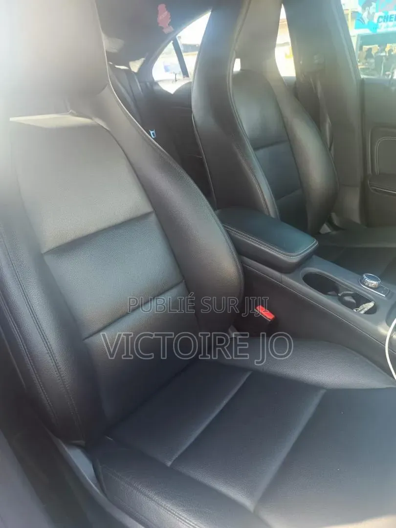 Mercedes-Benz C250 2019 Noir