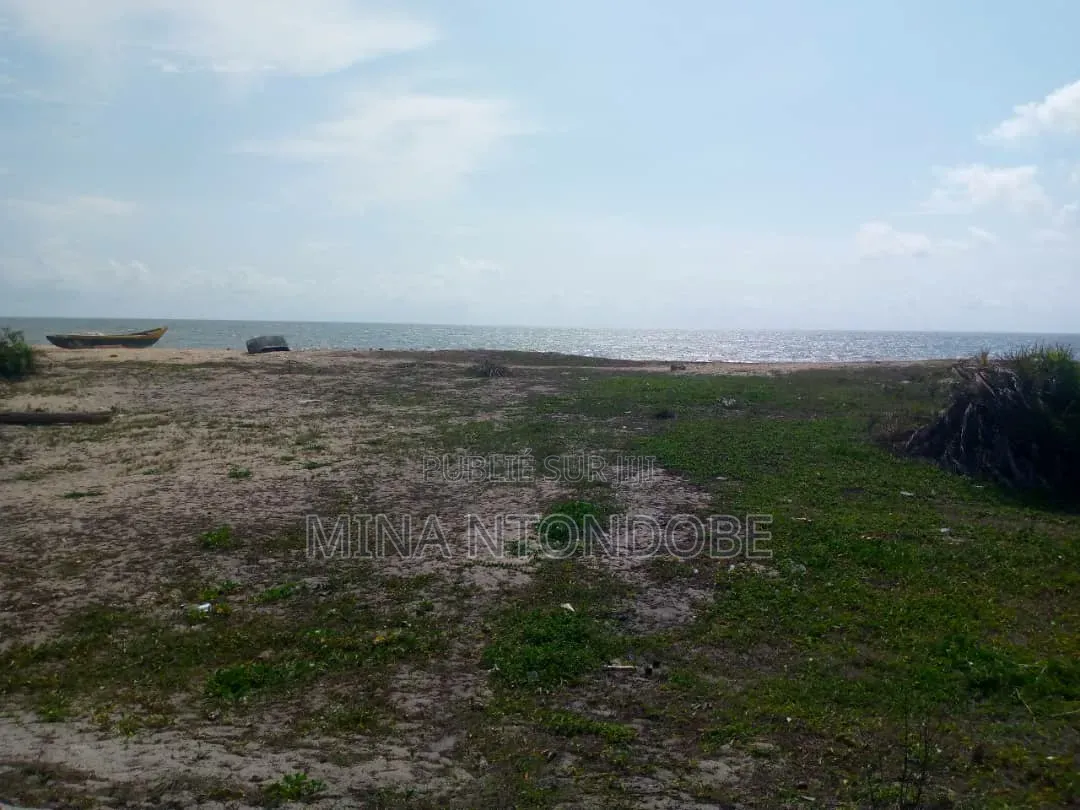 Parcelle a Vendre Au Bord De La Mer